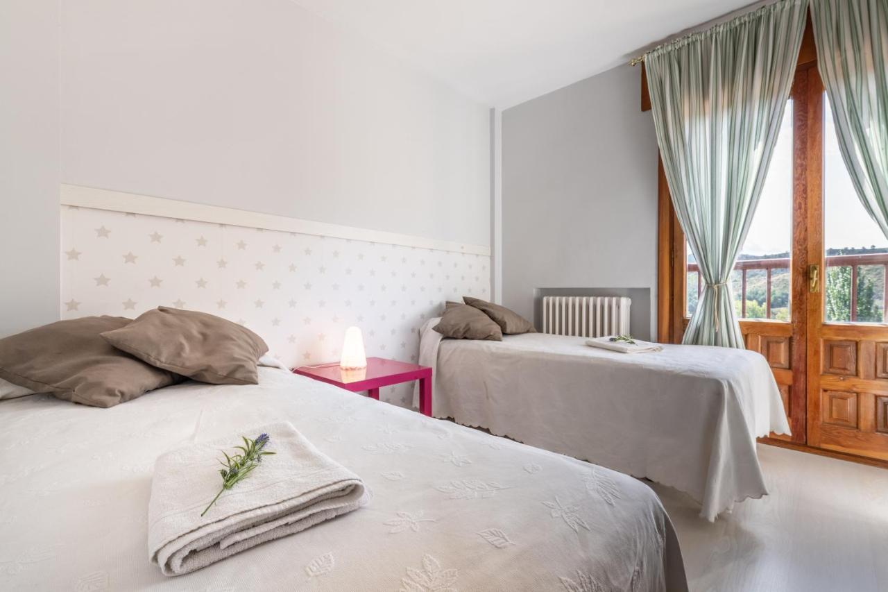 Apartamento Pirineo Aragones Sabiñánigo المظهر الخارجي الصورة